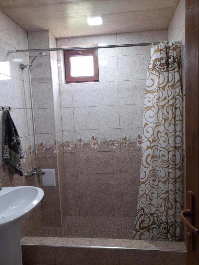 Alex Bnb تاتيف المظهر الخارجي الصورة